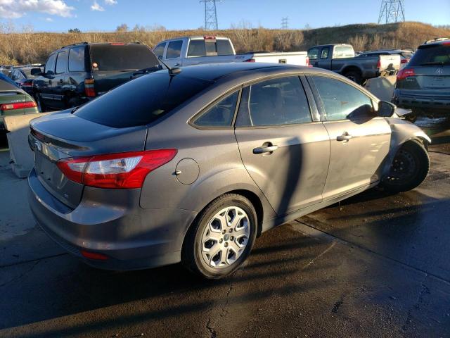 1FAHP3F23CL329664 - 2012 FORD FOCUS SE GRAY photo 3