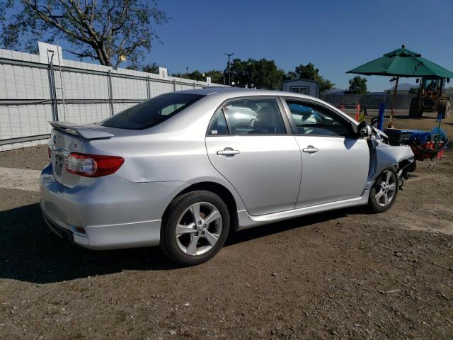 5YFBU4EE7DP124450 - 2013 TOYOTA COROLLA LE BASE SILVER photo 3