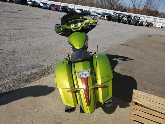5VPYW36N4F3042413 - 2015 VICTORY MOTORCYCLES MAGNUM GREEN photo 4