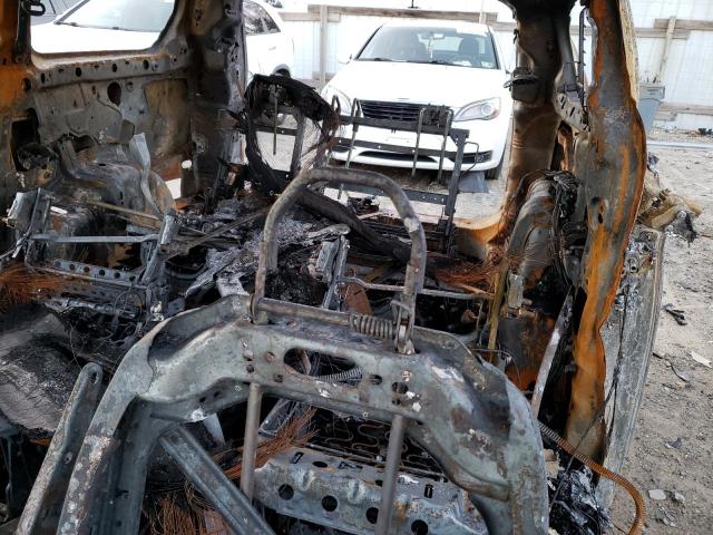 2C4RC1DG0LR148851 - 2020 CHRYSLER VOYAGER LXI BURN photo 10