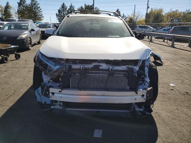 2T3RWRFV7RW212674 - 2024 TOYOTA RAV4 XLE WHITE photo 5