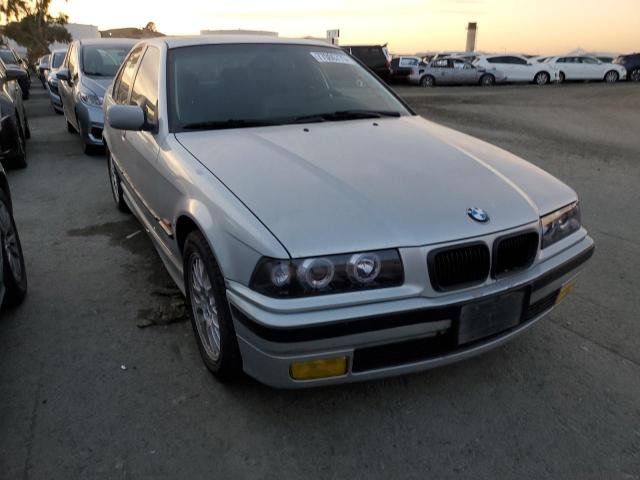 WBACC032XWEK27156 - 1998 BMW 318 I AUTOMATIC SILVER photo 4