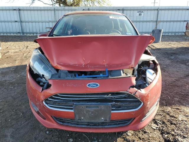 3FADP4BJ3JM129123 - 2018 FORD FIESTA SE RED photo 5