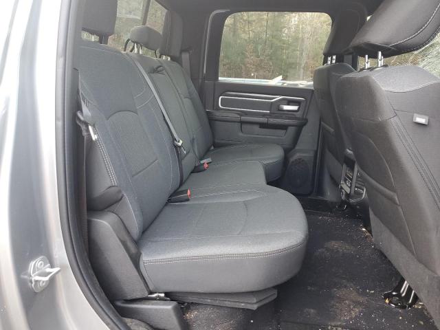 3C6UR5DJ6NG149210 - 2022 RAM 2500 BIG HORN/LONE STAR SILVER photo 10