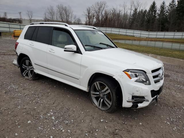 WDCGG8JB5DG018946 - 2013 MERCEDES-BENZ GLK 350 4MATIC WHITE photo 4