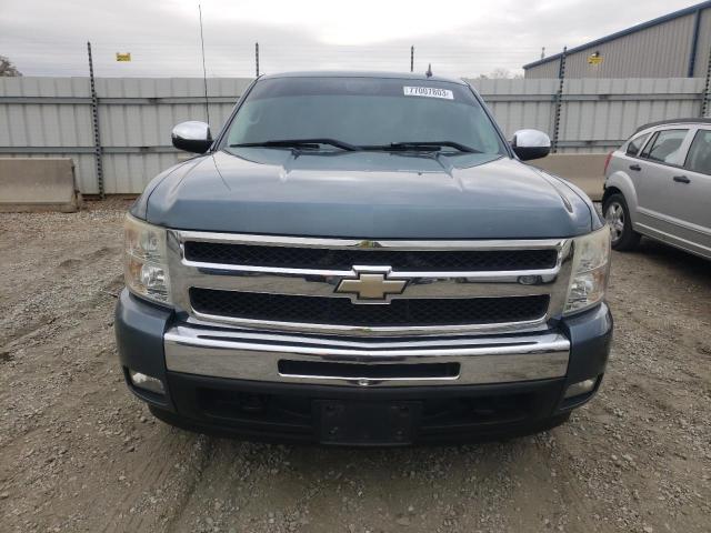 1GCSKSE3XAZ134934 - 2010 CHEVROLET SILVERADO K1500 LT BLUE photo 5