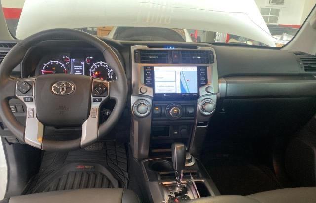 JTENU5JR9M5892368 - 2021 TOYOTA 4RUNNER SR5/SR5 PREMIUM 白色 照片 9