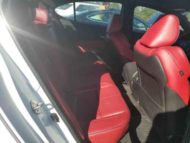 19UUB2F62JA011744 - 2018 ACURA TLX TECH+A Белый фото 10