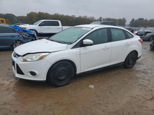 1FADP3F2XDL107770 - 2013 FORD FOCUS SE WHITE photo 1