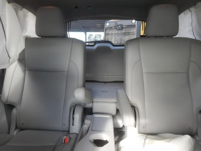 5TDKKRFH8FS080237 - 2015 TOYOTA HIGHLANDER XLE Gümüş foto 10