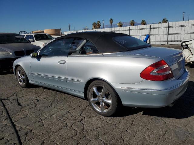 WDBTK65GX5T040543 - 2005 MERCEDES-BENZ CLK 320 SILVER photo 2