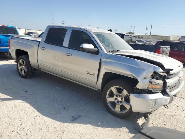 3GCUKREC9JG637307 - 2018 CHEVROLET SILVERADO K1500 LT SILVER photo 4