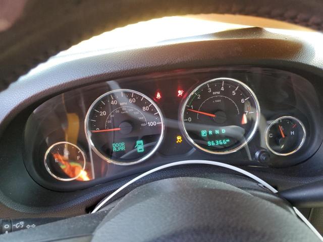 1C4AJWBG1FL736886 - 2015 JEEP WRANGLER SAHARA YELLOW photo 9