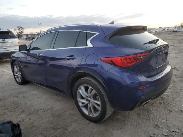 SJKCH5CP6HA027654 - 2017 INFINITI QX30 BASE BLUE photo 2