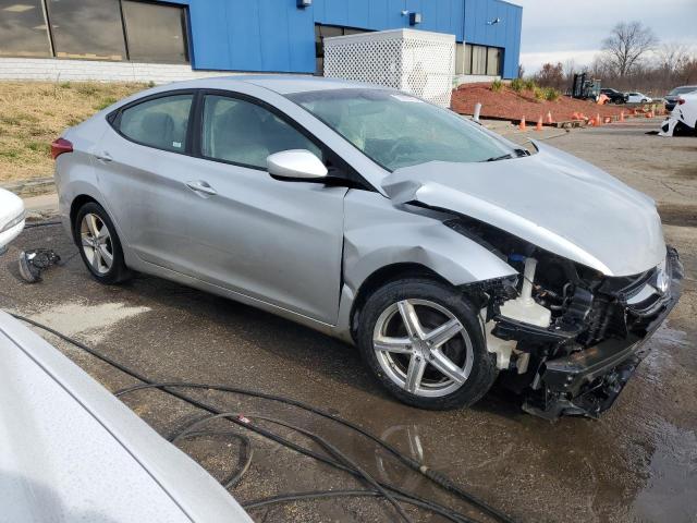 5NPDH4AEXDH308328 - 2013 HYUNDAI ELANTRA GLS SILVER photo 4