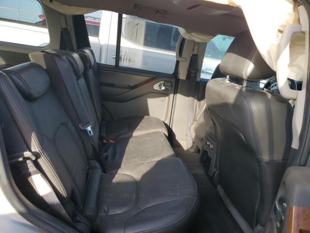 5N1AR18W45C790056 - 2005 NISSAN PATHFINDER LE 银色 照片 11