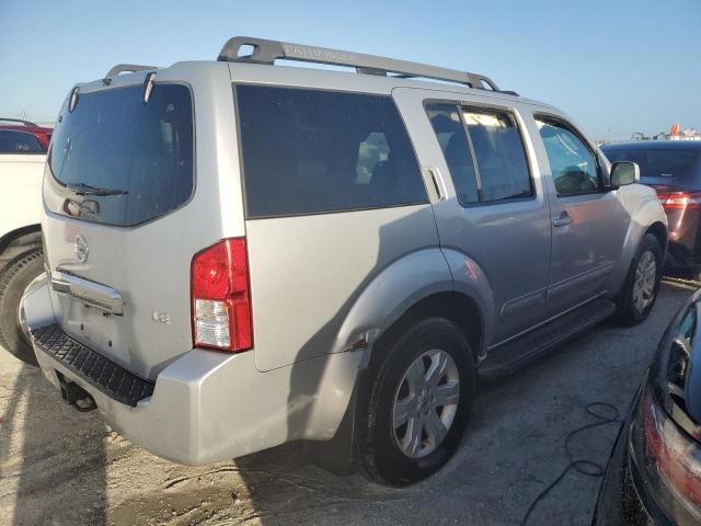 5N1AR18W45C790056 - 2005 NISSAN PATHFINDER LE 银色 照片 3