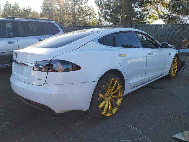 5YJSA1E23JF253595 - 2018 TESLA MODEL S WHITE photo 3