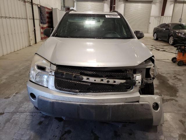 2CNDL13F066171079 - 2006 CHEVROLET EQUINOX LS SILVER photo 5