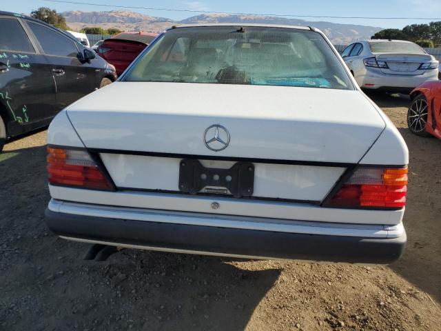 WDBEA51D7LB092653 - 1990 MERCEDES-BENZ 300 CE WHITE photo 6