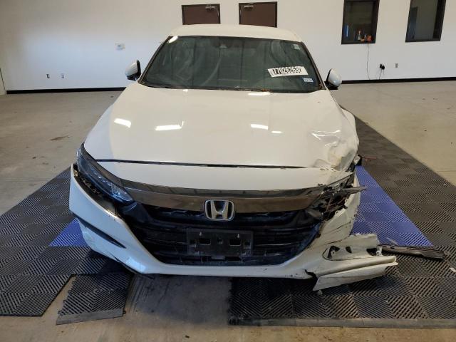 1HGCV1F38KA152743 - 2019 HONDA ACCORD SPORT WHITE photo 5