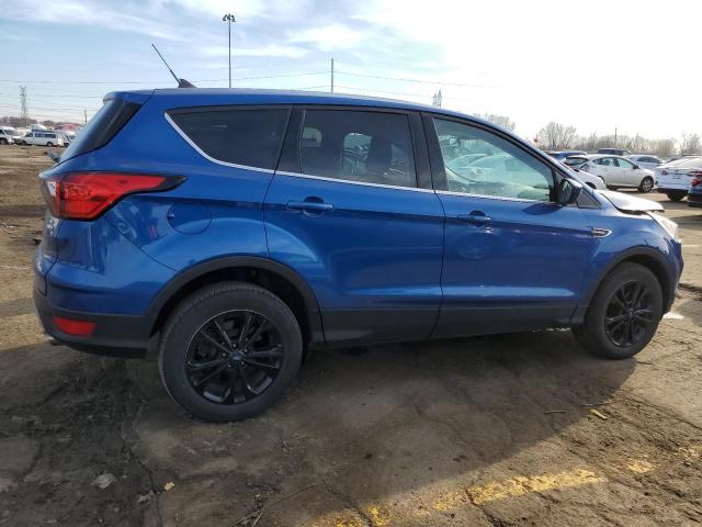 1FMCU9GD3KUC24823 - 2019 FORD ESCAPE SE BLUE photo 3