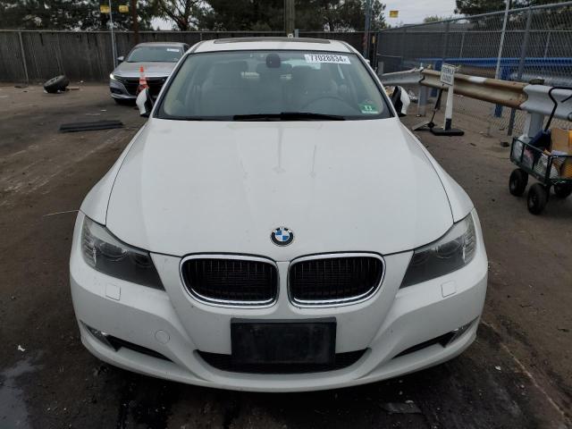 WBAPK5C54BF125948 - 2011 BMW 328 XI SULEV WHITE photo 5