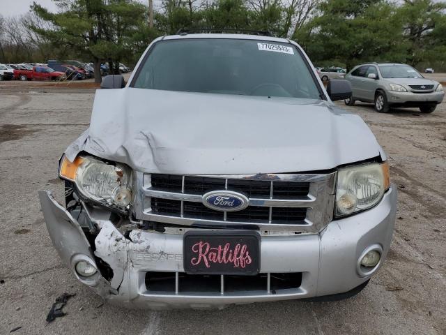 1FMCU0D70AKD37679 - 2010 FORD ESCAPE XLT SILVER photo 5