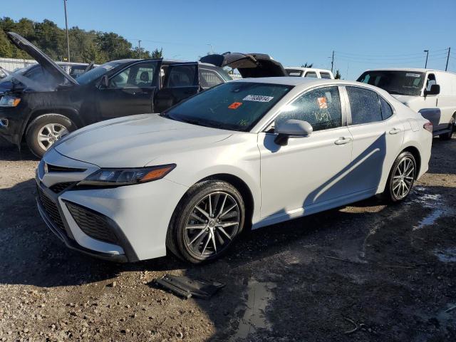 4T1T11AK2PU172979 - 2023 TOYOTA CAMRY SE NIGHT SHADE WHITE photo 1