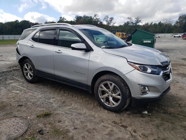 3GNAXTEX9JL385643 - 2018 CHEVROLET EQUINOX LT SILVER photo 4