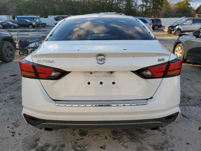 1N4BL4CV7KC122361 - 2019 NISSAN ALTIMA SR WHITE photo 6