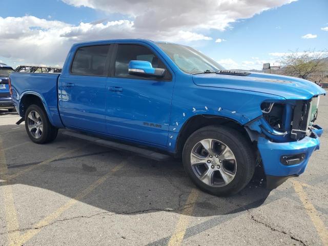 1C6RREJTXNN104791 - 2022 RAM 1500 LARAMIE BLUE photo 4