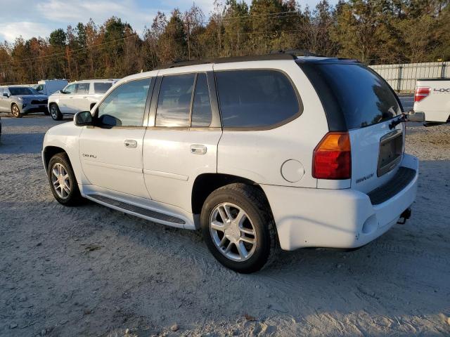 1GKET63M362112856 - 2006 GMC ENVOY DENALI WHITE photo 2