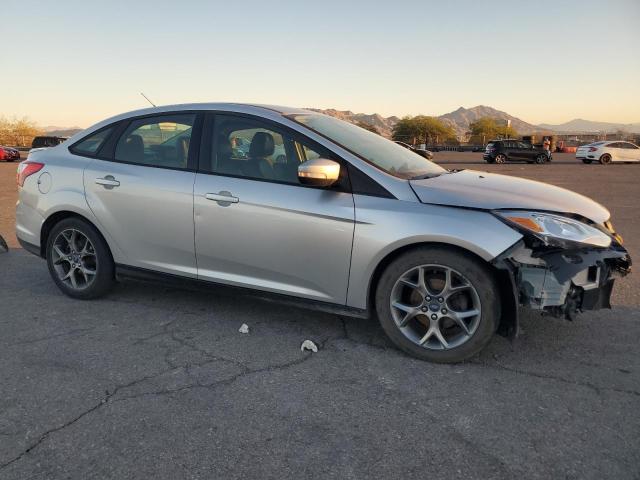 1FADP3F25DL188337 - 2013 FORD FOCUS SE SILVER photo 4