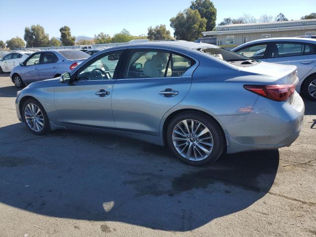 JN1EV7AP1JM352299 - 2018 INFINITI Q50 LUXE BLUE photo 2