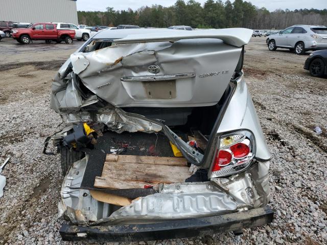 4T1BE32K05U552412 - 2005 TOYOTA CAMRY LE GRAY photo 6