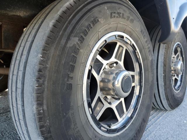 4YDF33121JA742337 - 2018 KEYSTONE MONTANA 双色 照片 8