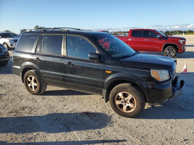 5FNYF28518B014144 - 2008 HONDA PILOT EXL BLACK photo 4