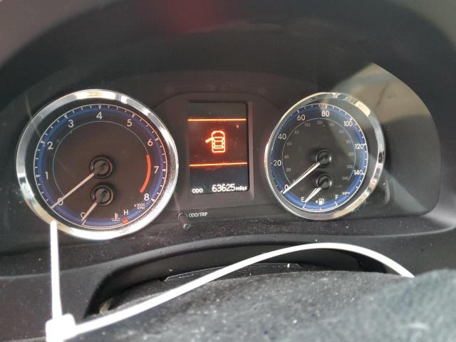 5YFBURHE6JP773614 - 2018 TOYOTA COROLLA L 白色 照片 9