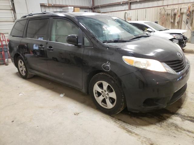 5TDKK3DC2DS355361 - 2013 TOYOTA SIENNA LE BLACK photo 4