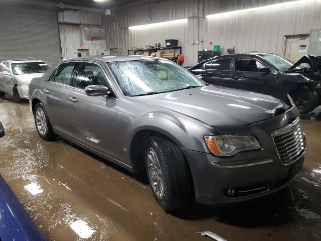 2C3CA5CG9BH585423 - 2011 CHRYSLER 300 LIMITED GRAY photo 4