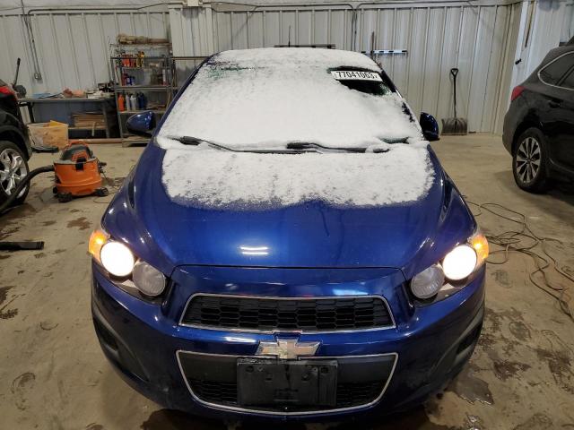 1G1JA6SHXD4228506 - 2013 CHEVROLET SONIC LS 蓝色 照片 5