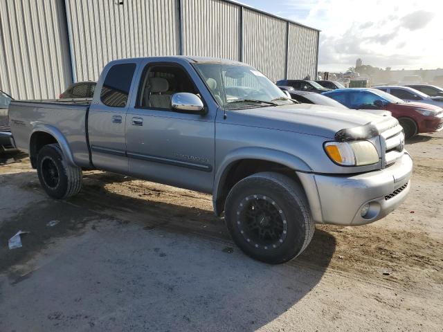 5TBBT44104S445926 - 2004 TOYOTA TUNDRA ACCESS CAB SR5 SILVER photo 4