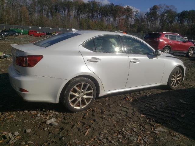 JTHCE5C22B5000417 - 2011 LEXUS IS 350 WHITE photo 3