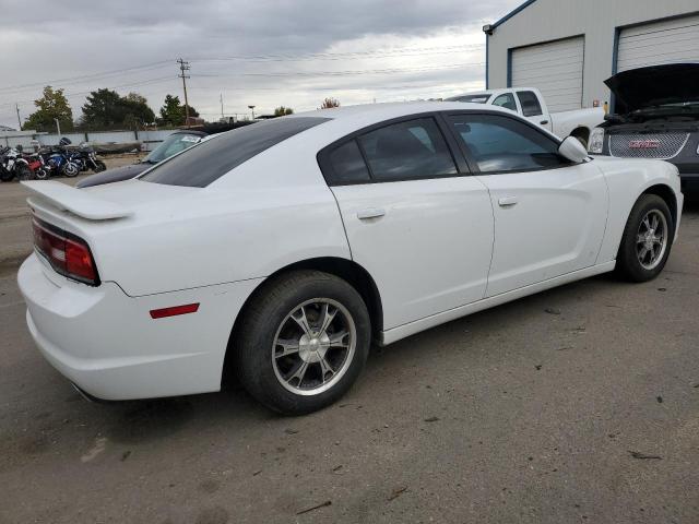 2B3CL3CGXBH564964 - 2011 DODGE CHARGER WHITE photo 3