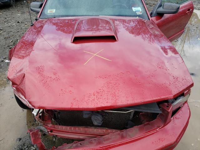 1ZVFT80N575370060 - 2007 FORD MUSTANG RED photo 11