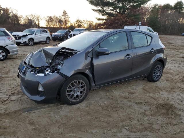 JTDKDTB3XD1553373 - 2013 TOYOTA PRIUS C GRAY photo 1