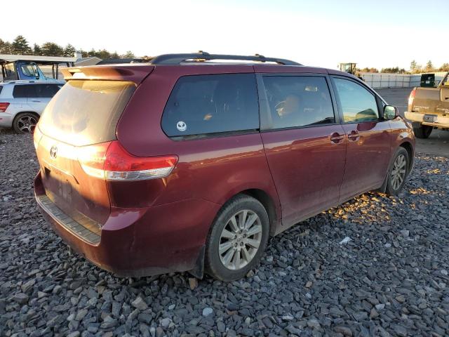 5TDDK3DC9CS037406 - 2012 TOYOTA SIENNA XLE RED photo 3