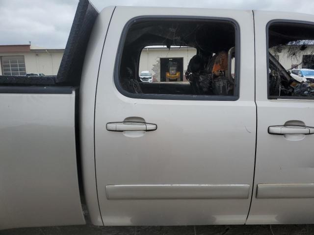 1GCJK33668F165222 - 2008 CHEVROLET SILVERADO K3500 SILVER photo 10