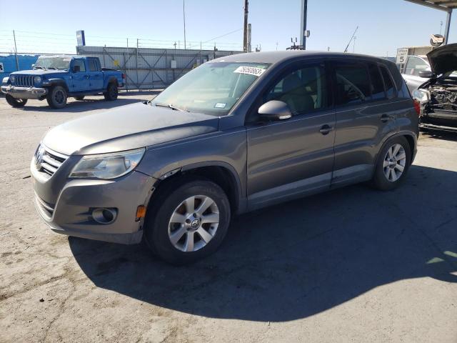 2010 VOLKSWAGEN TIGUAN S, 